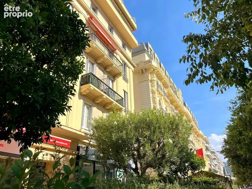 Nice carré d’or – 3 pièces en dernier étage avec terrasse - photo 6