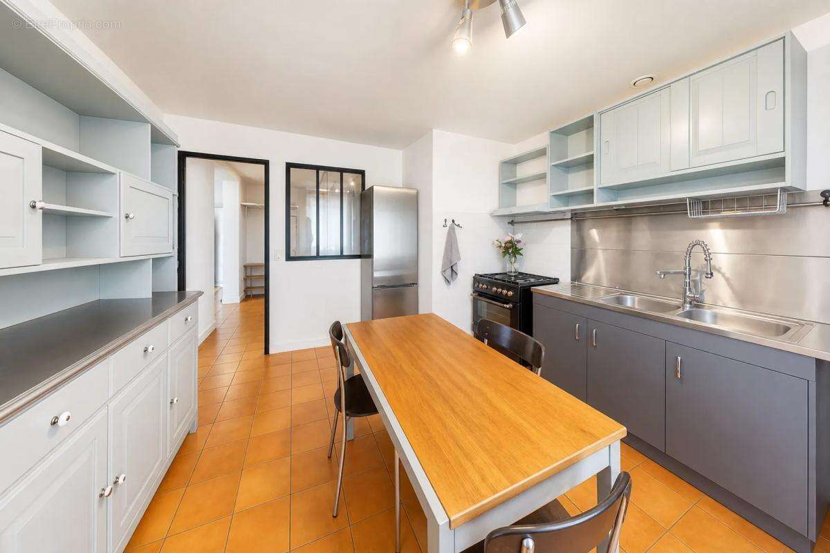 Maison de 6 pièces - 4 chambres de 155 m² à Chéroy - photo 10