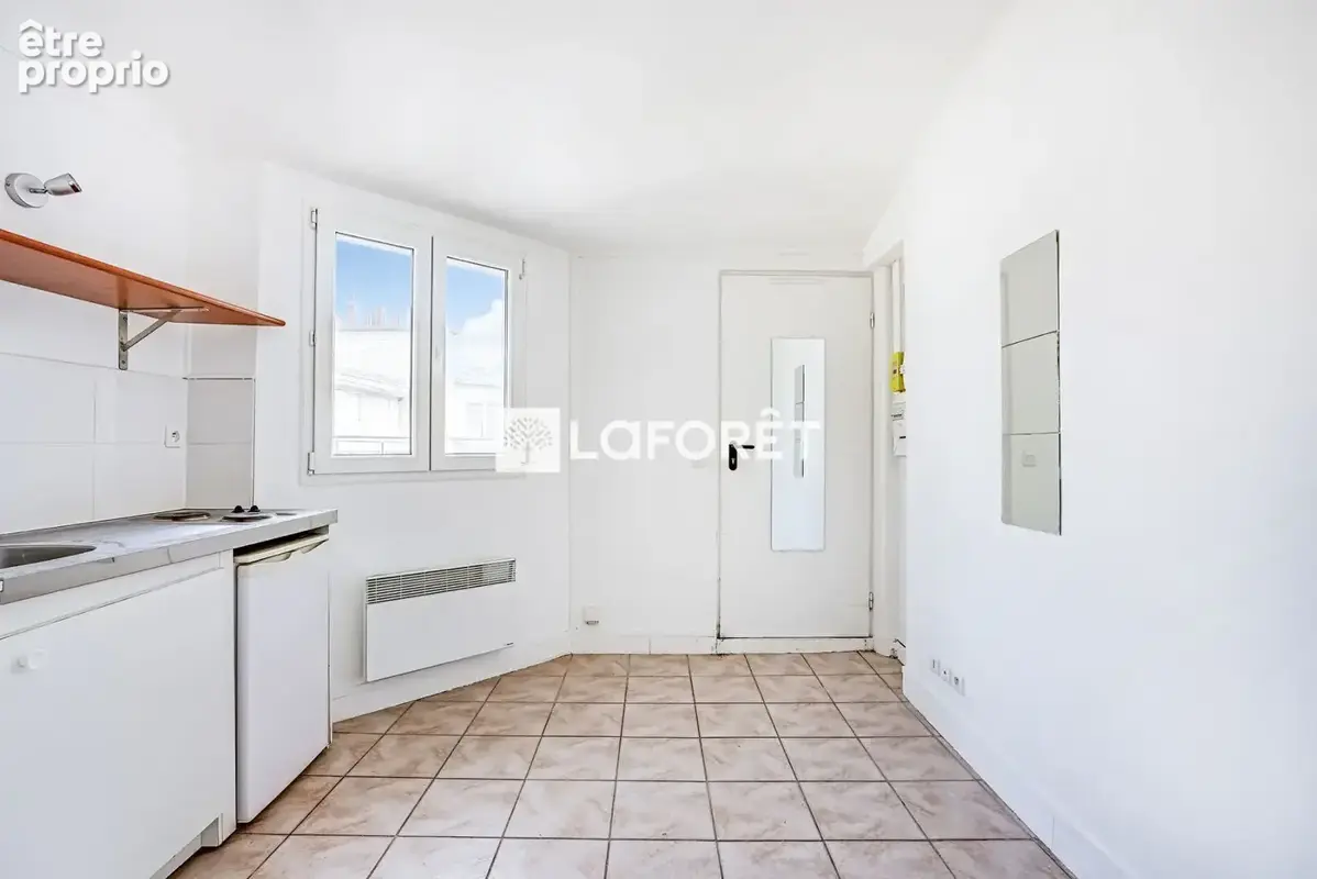 Studio charme sous les toits - Vue Tour Eiffel - photo 9