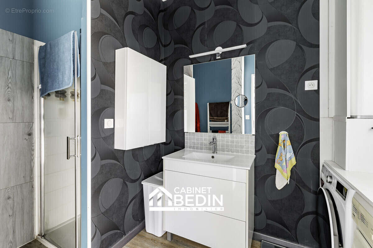 Maison 95 m² à Saint-Medard-En-Jalles  - photo 8