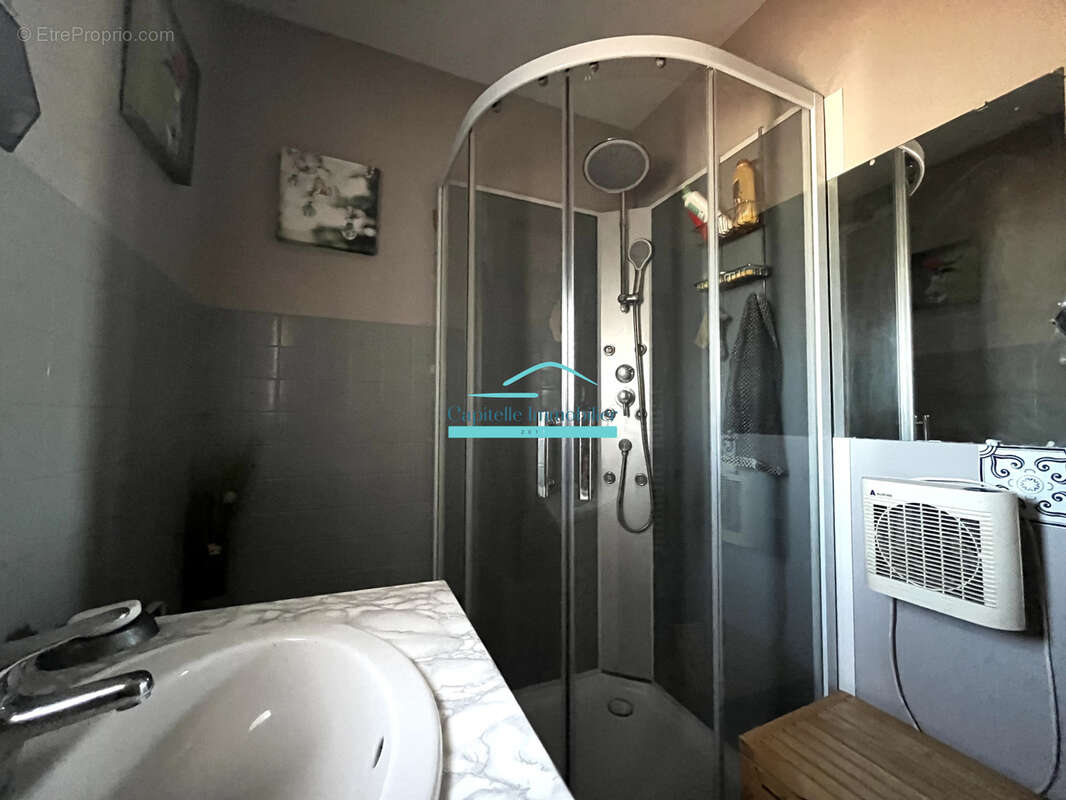 Balaruc les usines, maison t4 sur un terrain de 341 m2 - photo 7