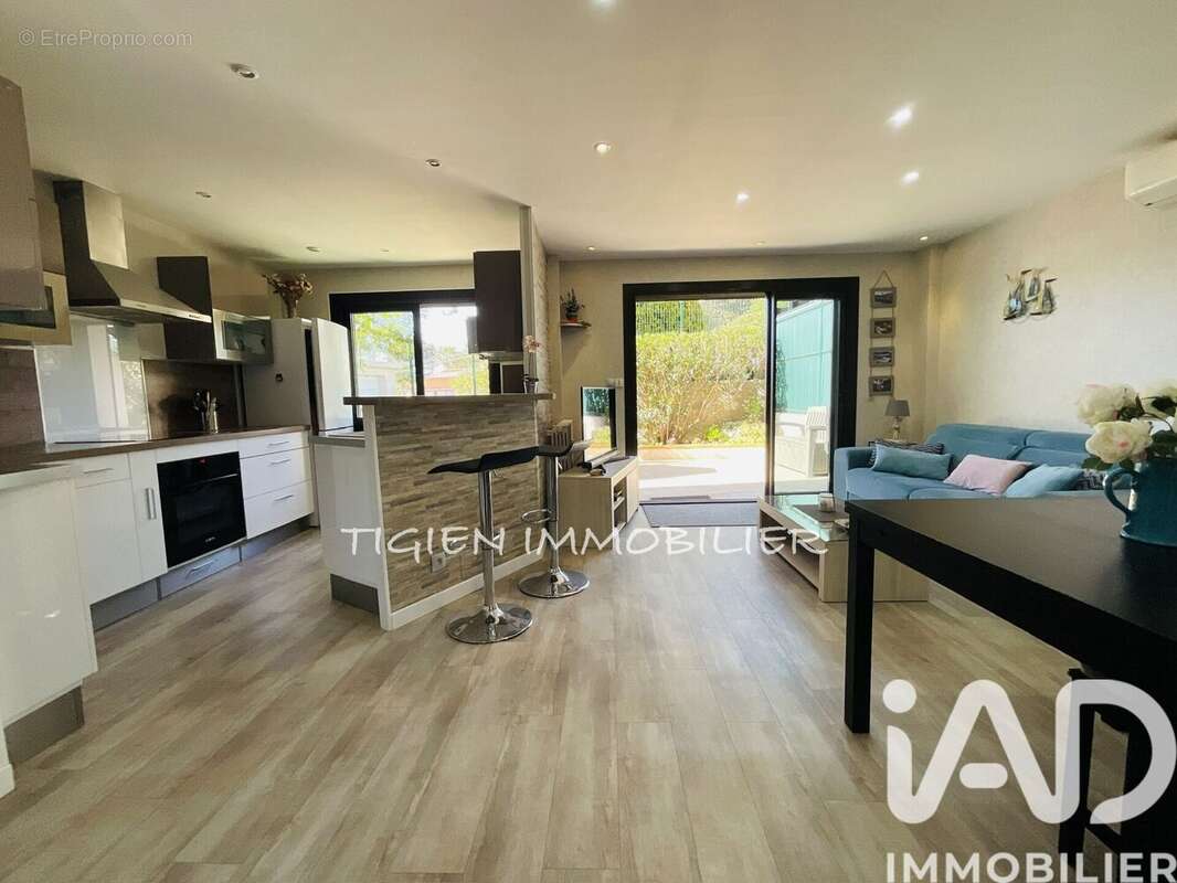Photo 6 - Appartement à SIX-FOURS-LES-PLAGES