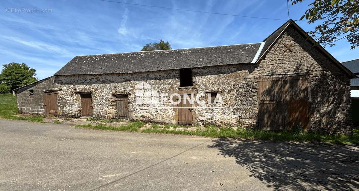 Maison à SILLE-LE-GUILLAUME