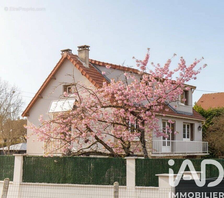 Photo 1 - Maison à LES MOLIERES