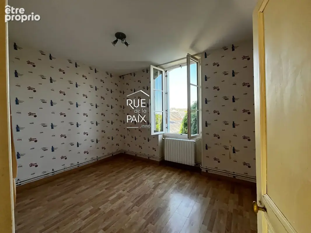 Maison Loudun 6 pièce(s) 170 m2 - photo 9