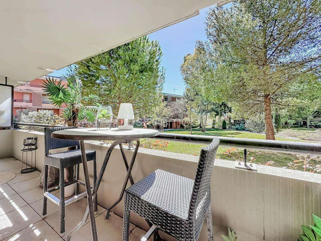 *** Magnifique Appartement T3 de 61m2 avec grande terrasse et garage à Montpellier Ovalie *** - photo 3