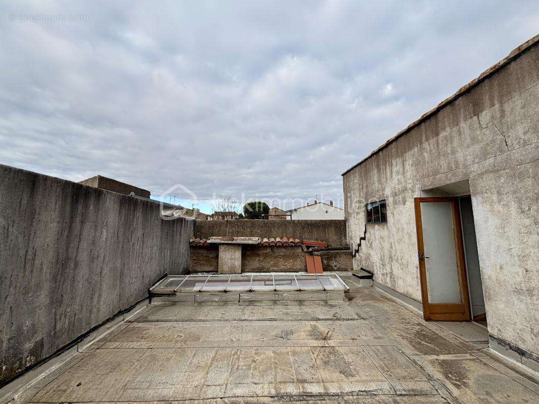 Appartement à PAULHAN