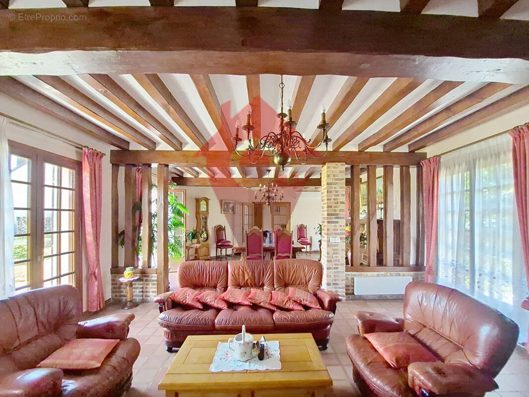 La ville-du-bois - propriété familiale de caractère - dpe c - terrain 2 460 m2 - environ 181 m2 habitables - photo 7