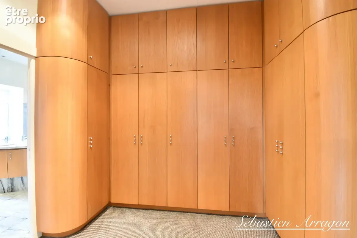 Maison de maître du XIXᵉ siècle à Villeneuve-sur-Lot – 460 m² – Parc de 8 300 m² – Piscine – Centre-ville à pied - photo 29