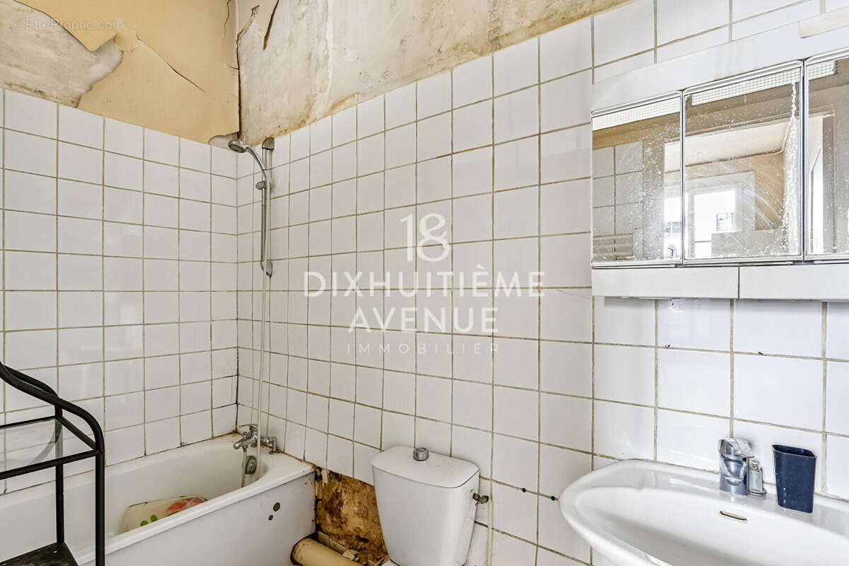 Appartement à PARIS-18E