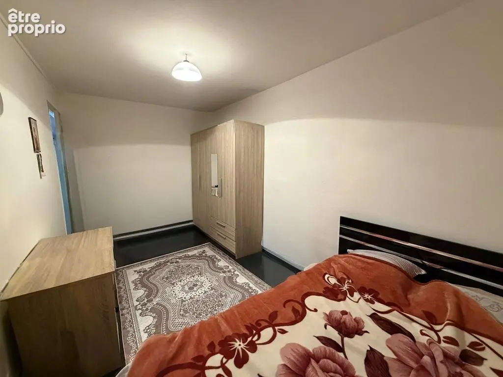 Bordeaux Chartrons - Appartement T3 de 55 m² avec balcon, cellier et parking - photo 6