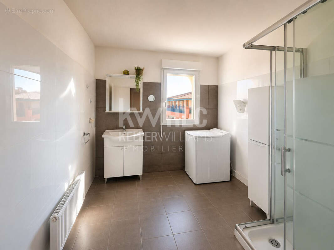 Appartement 47 m² à Porto-Vecchio  - photo 7