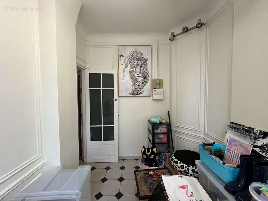 Appartement à PARIS-20E