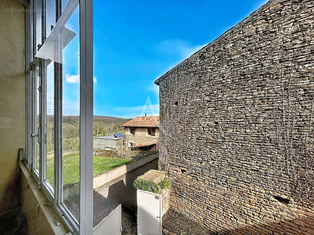 Maison à VERZE
