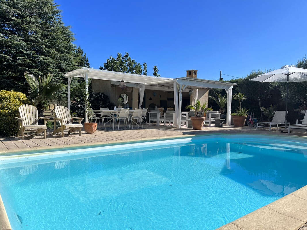 Maison à ROCHEFORT-DU-GARD