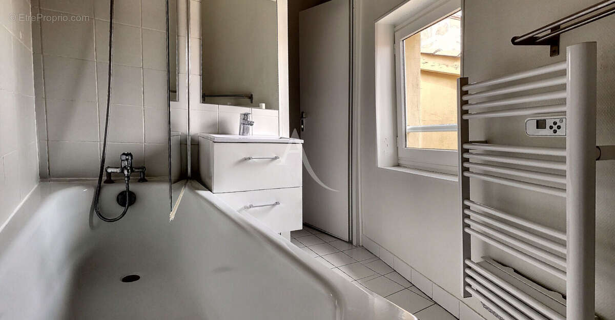 Appartement à LYON-1E