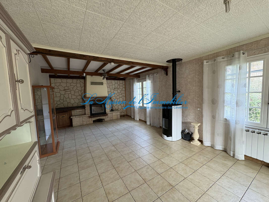Maison à CHAMBORIGAUD