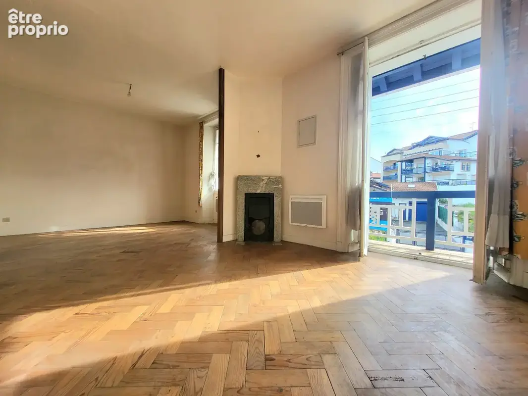 Appartement à rénover   58 m2 avec combles privatifs - photo 5