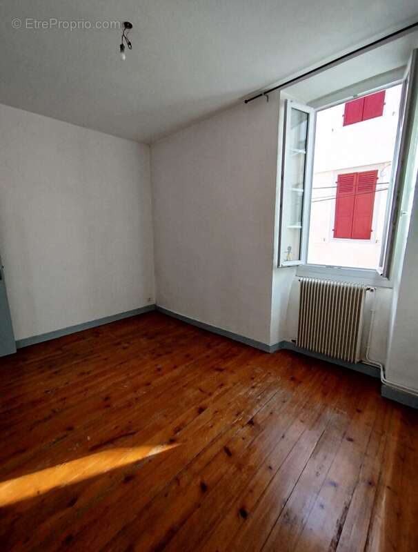 Appartement à BAGNERES-DE-BIGORRE