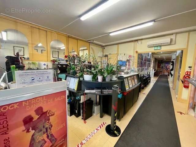 Commerce à PARIS-14E