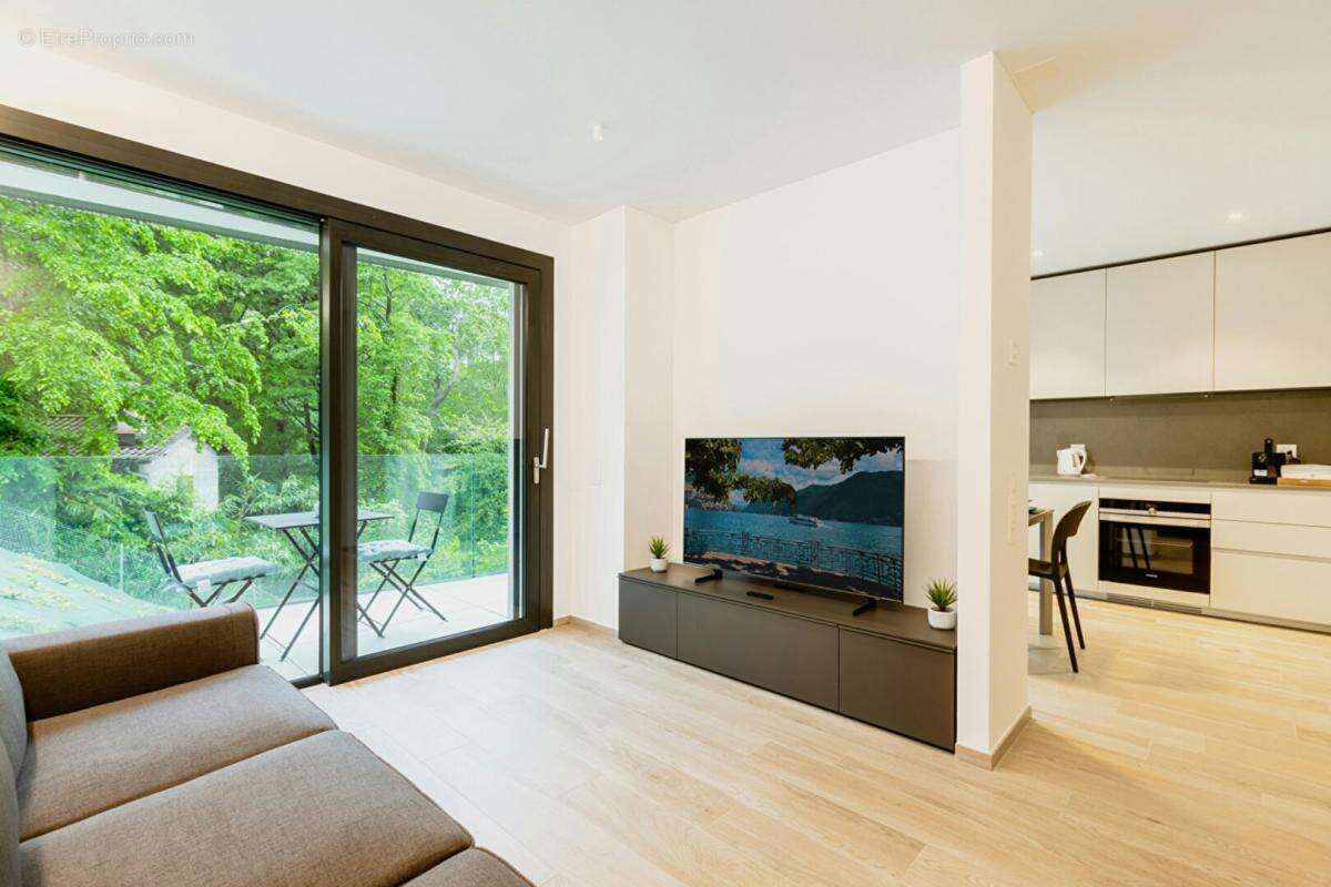 Appartement à SAINT-BONNET-DE-MURE