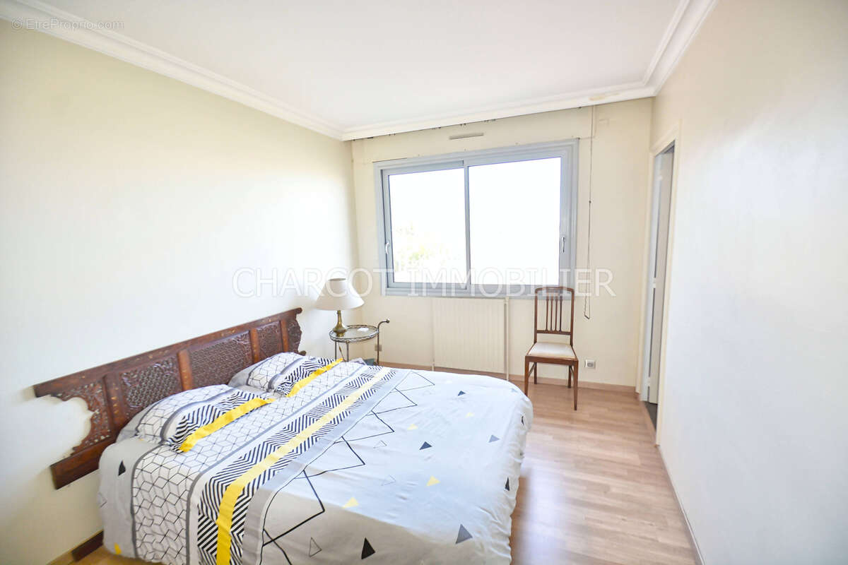 Appartement à LYON-5E
