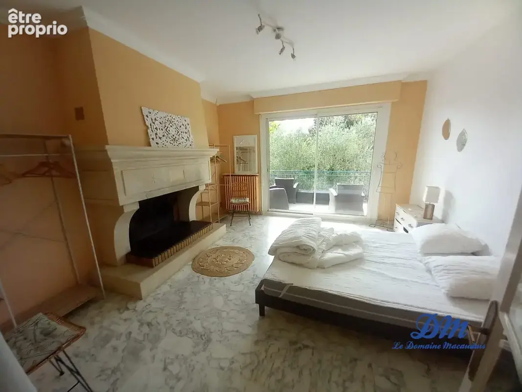 Maison 9 pièces 341 m² à vendre à Ares (33740) - photo 4