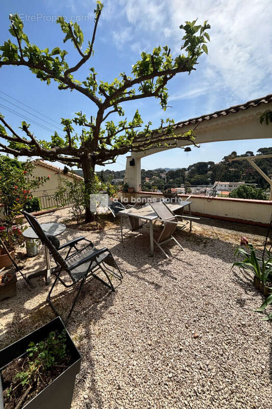 Maison 158 m² à La Seyne-Sur-Mer  - photo 2
