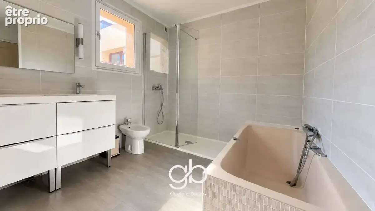 Villa de Charme de 157 m2  avec Studio indépendant à Carnon-Plage - photo 10