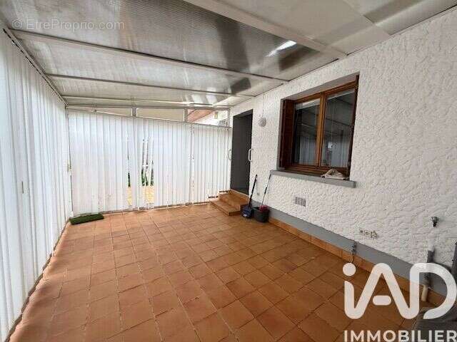 Photo 3 - Commerce à LE BOUSCAT