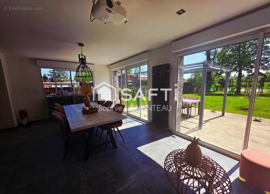 Photo 1 - Maison à BEUTIN