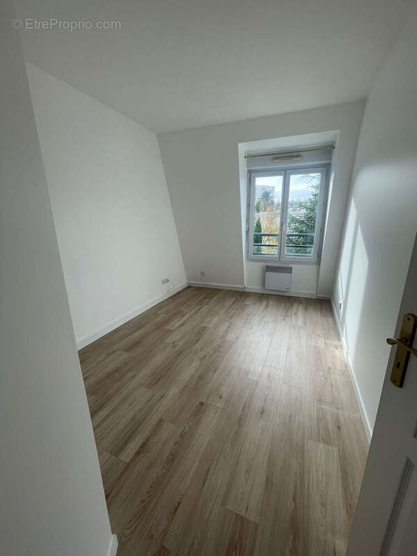 Photo 8 - Appartement à LE PLESSIS-ROBINSON