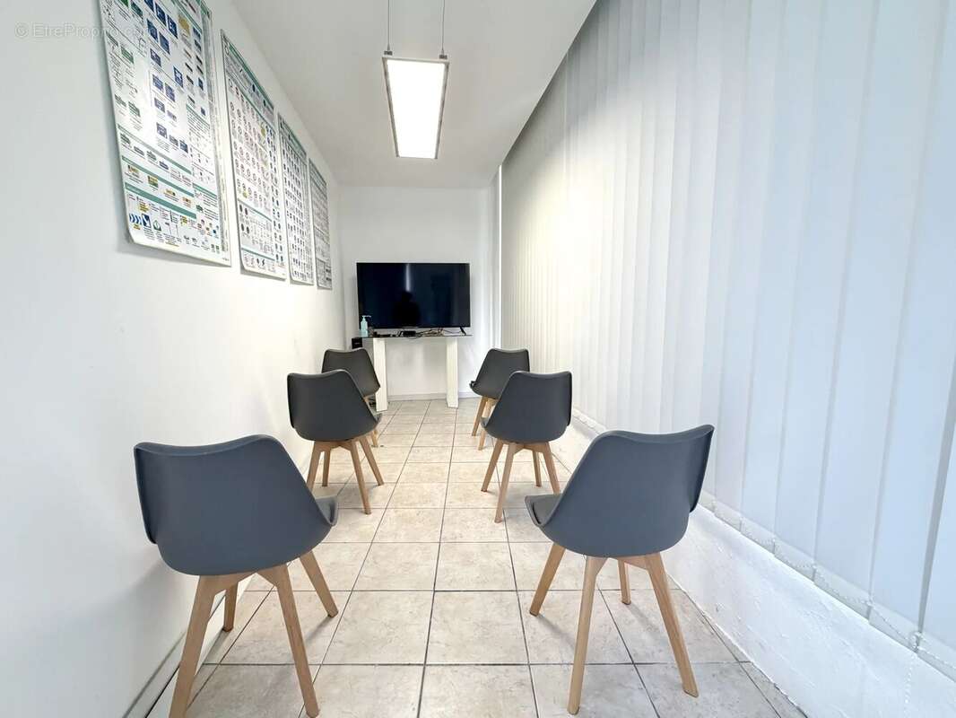 Appartement à VALLAURIS