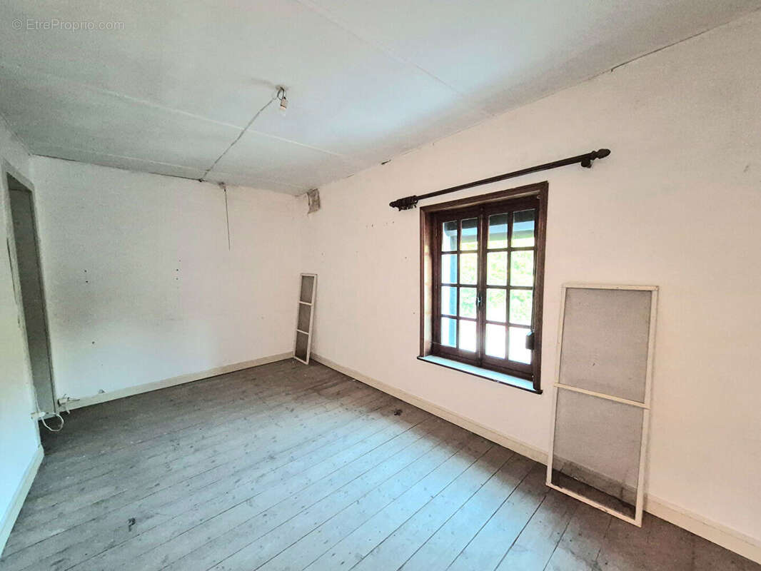 Maison à VIEUX-CONDE