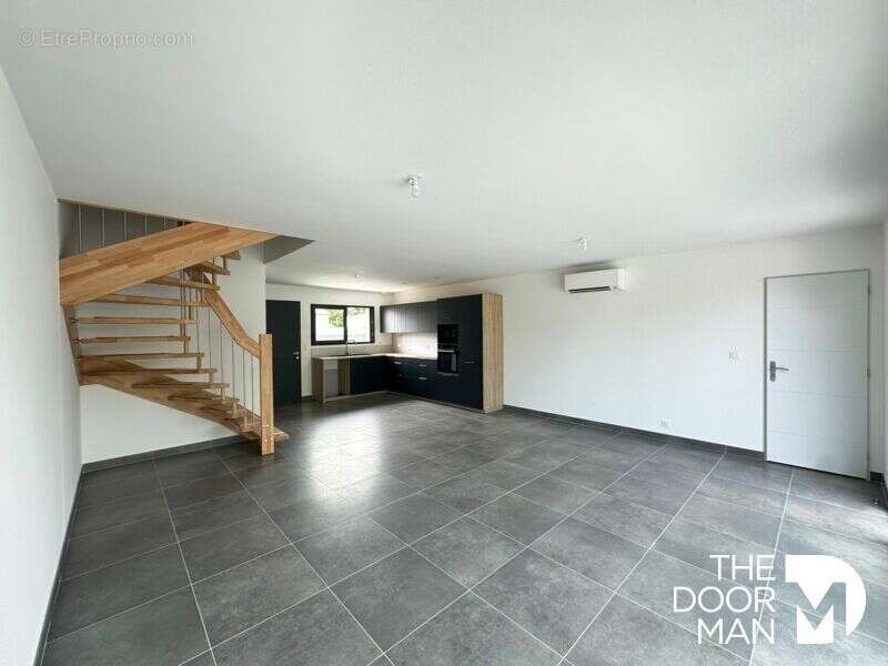 Maison à SAINT-HILAIRE