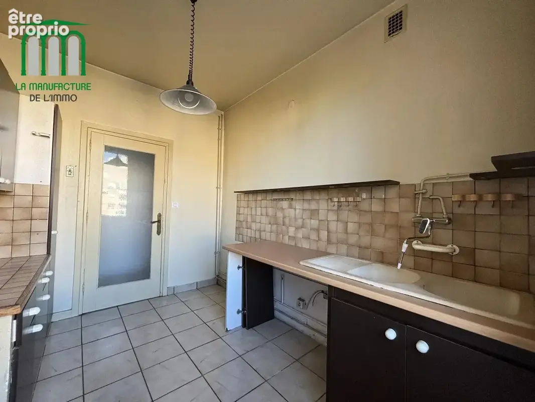 Appartement de type F4 de 102.23 m² avec deux balcons, garage/ Armeville-Foch-cité du design - photo 33