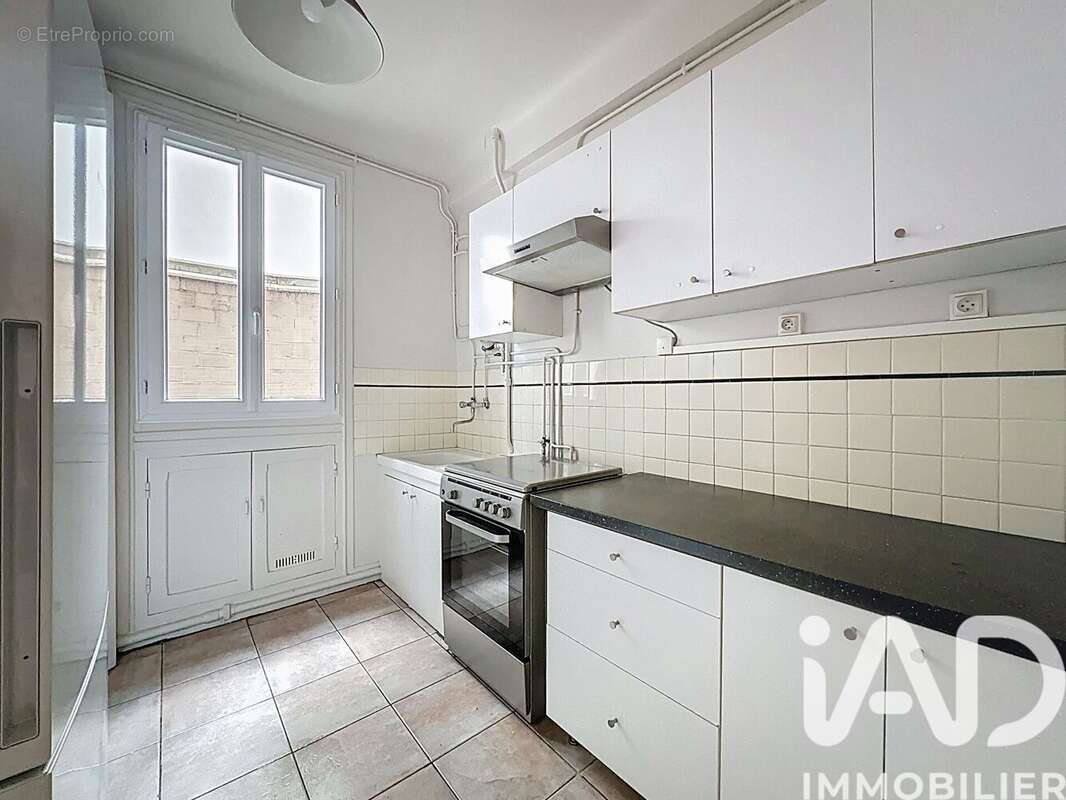 Photo 5 - Appartement à ASNIERES-SUR-SEINE