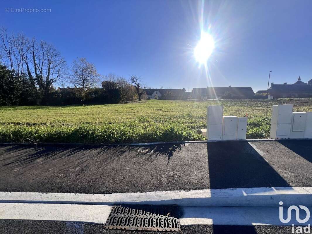 Photo 2 - Terrain à IBOS