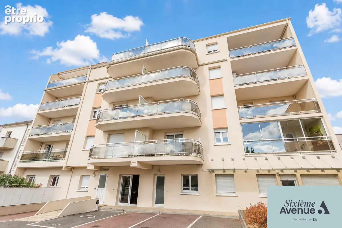 46M² centre ville - vendu meublé-parking-borne VE-aucun travaux - photo 16