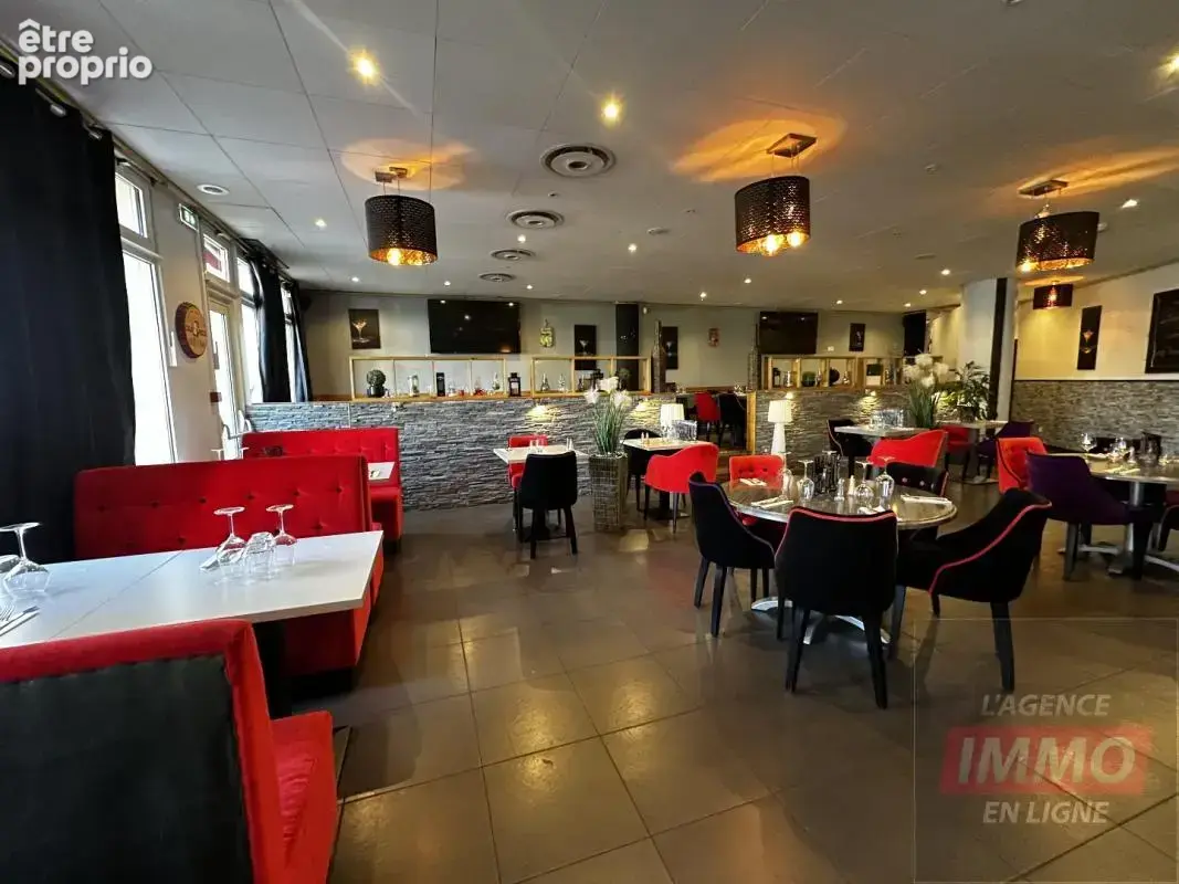 Commerce 310 m² à vendre à Cergy (95000) - photo 3