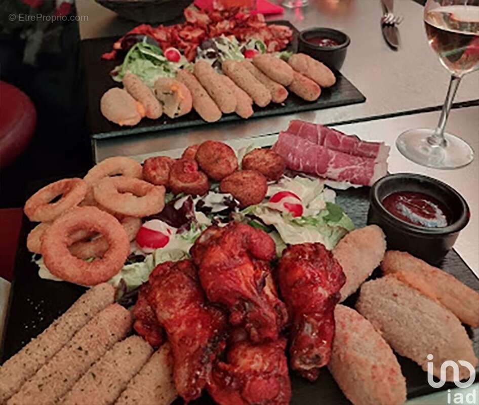 Photo 4 - Commerce à PARIS-11E