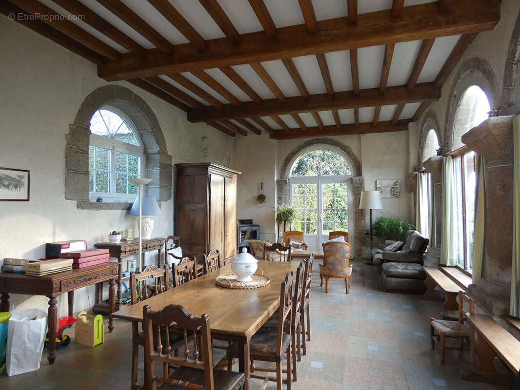 Maison à LE TEILLEUL