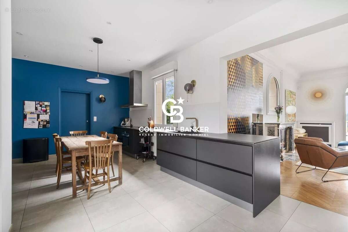 Maison à SAINT-GERMAIN-EN-LAYE