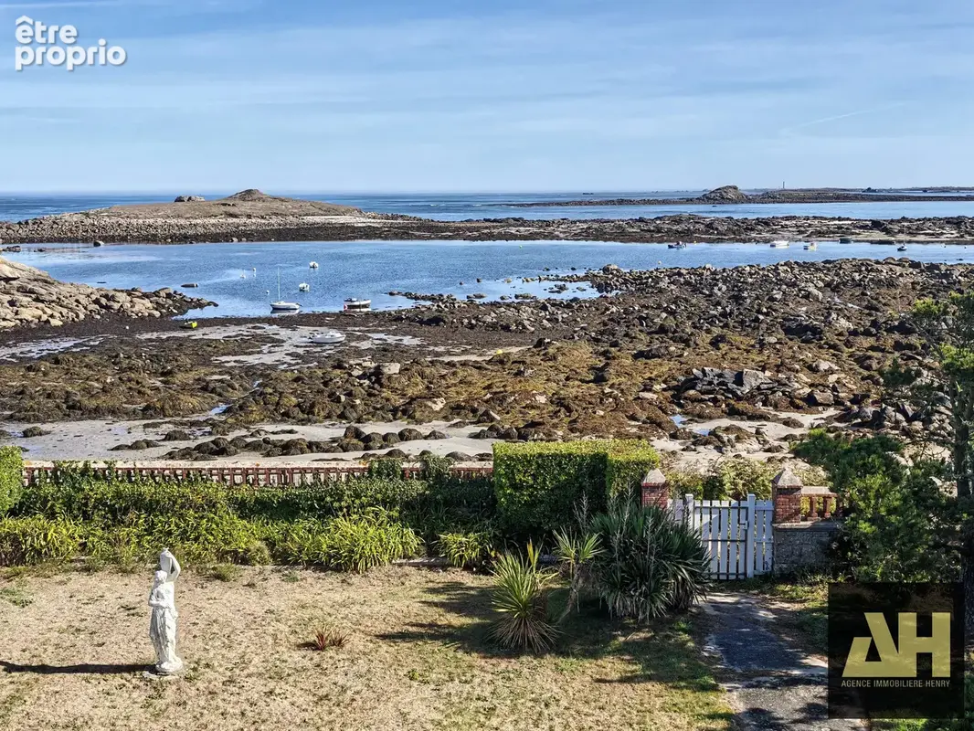 Photo Maison à Ploudalmezeau au prix de 732 000€