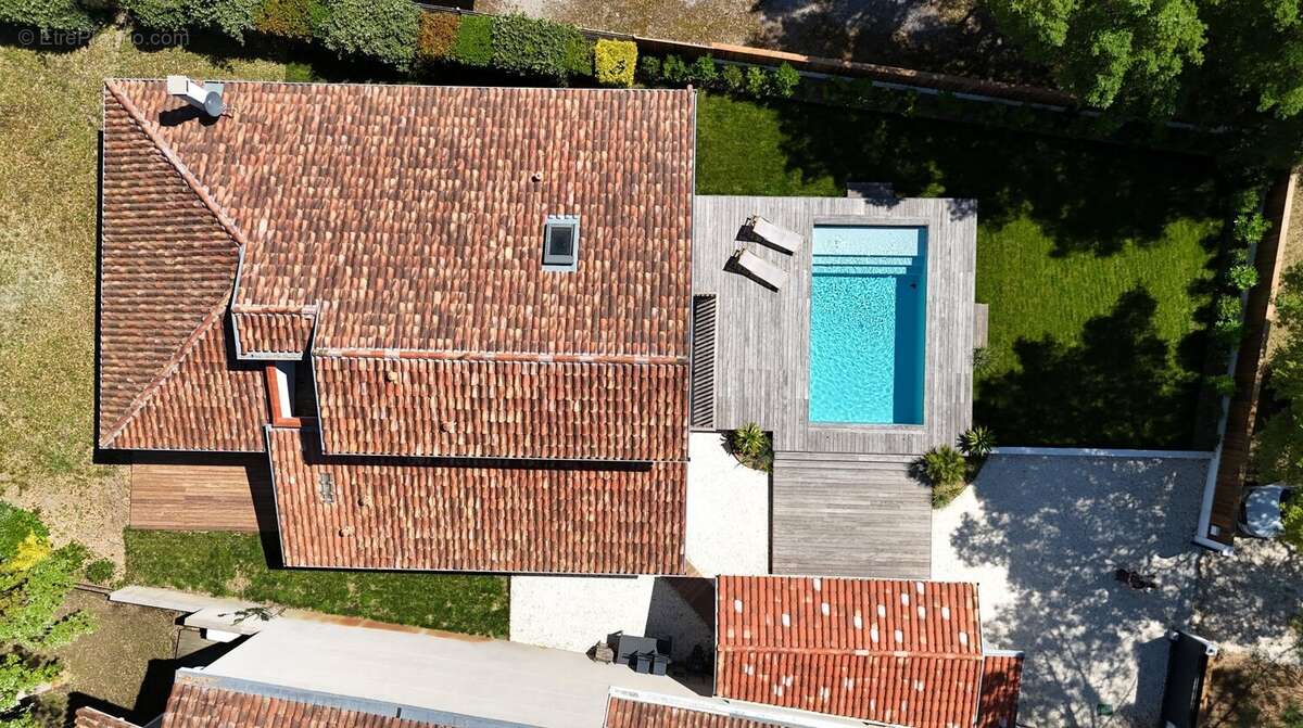 Villa d'architecte au calme vue golf pinsolle, 15 minutes a pied des plages - photo 2