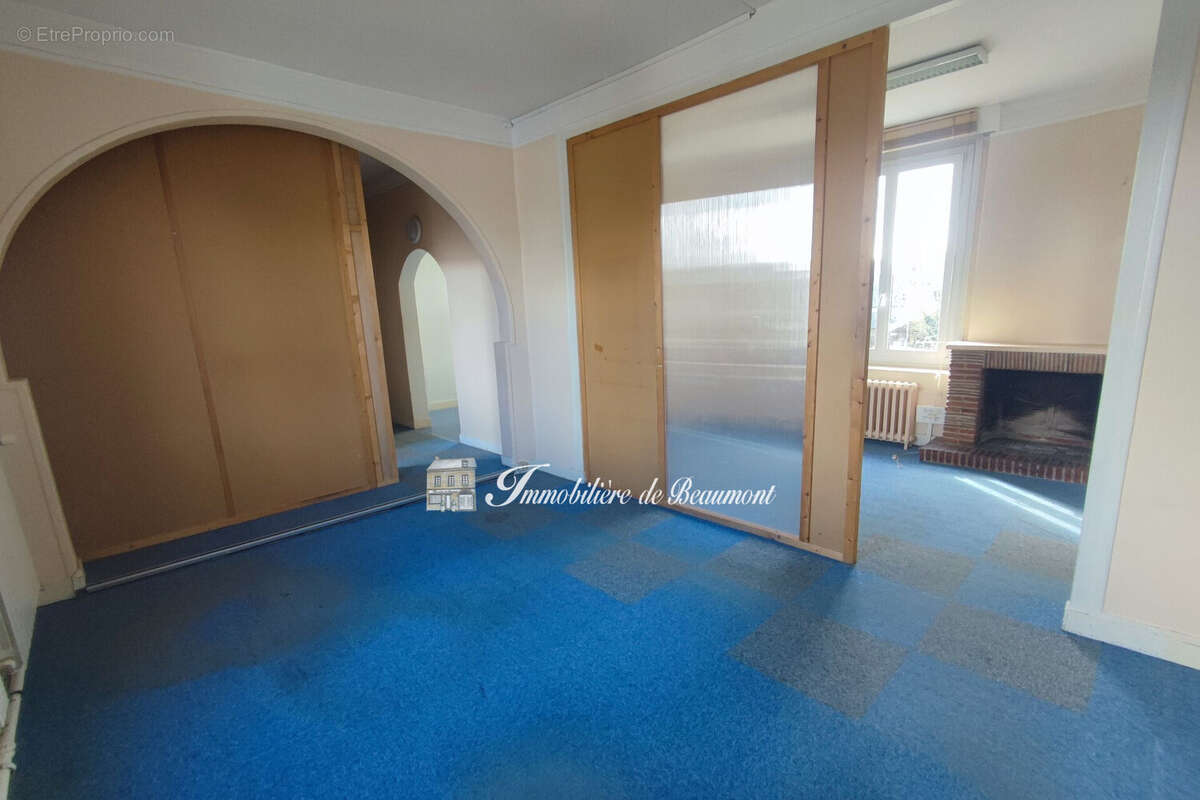 Commerce 220 m² à Brionne  - photo 8