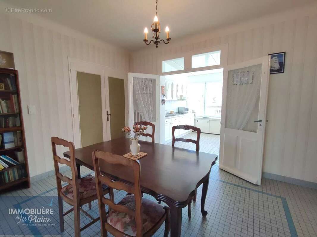 Appartement à LA PLAINE-SUR-MER