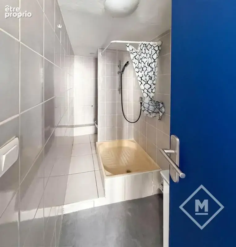 Vente Appartement 1 pièce de 18m² - Quartier Réformés et St Charles - Marseille 1er - photo 6