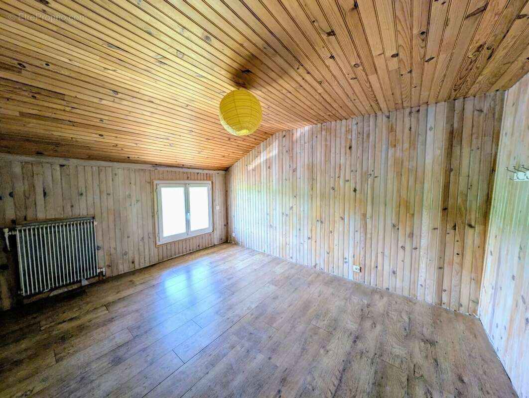 Maison à LA FERTE-GAUCHER