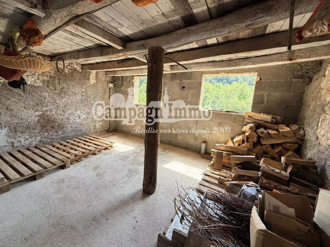 Magnifique maison en pierres avec dépendances - photo 15